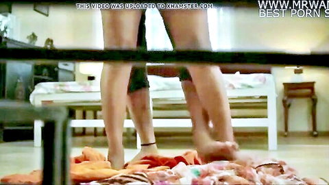 Indian bhabhi aunty legs and feet in teasing bedroom pose
