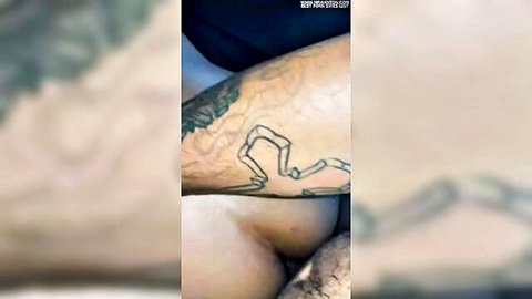 Petite teen enjoys back shots in steamy amateur scene