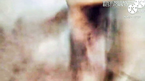Hot Indian Chachi showing off her curves in sexy XXX HD porn