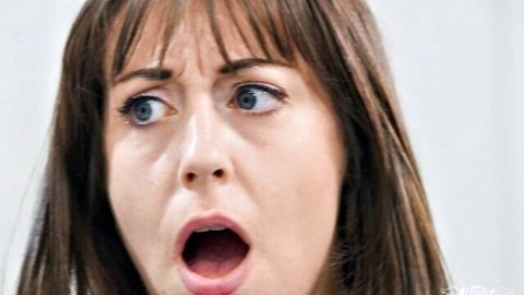 Jessy Dubai surprised face in hospital porn with Izzy Wilde, big tits action