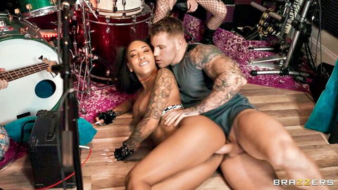 Kona Jade & Abby McCoy in steamy threesome with muscular stud pounding tight pussies