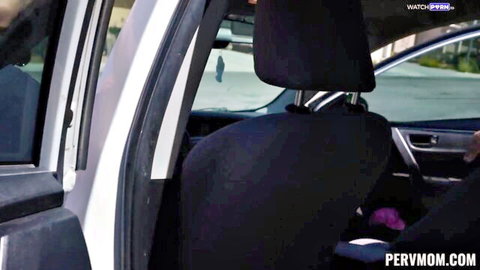 Little Puck exposes hairy pussy in steamy car threesome with Barbie
