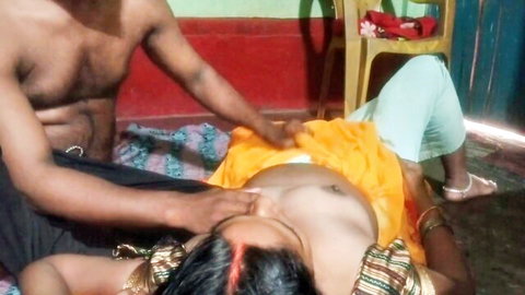 Muscular Indian man gropes tits and fingers pussy of saree-clad housewife on floor