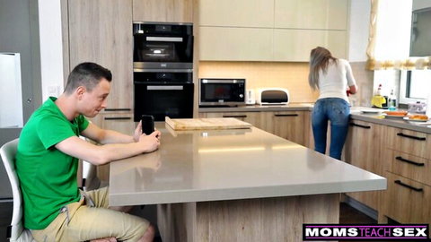 Shalina Devine in tight jeans teases stepson in kitchen with her curves