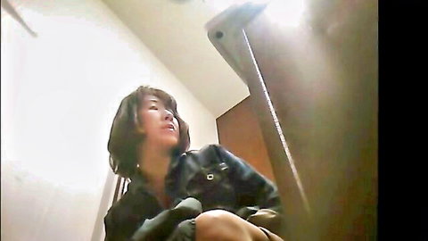 Japanese mature woman in black jacket squatting in toilet voyeur cam