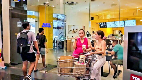 Ann Abdul in casual mall chat, Trike Patrol amateur Filipino encounter