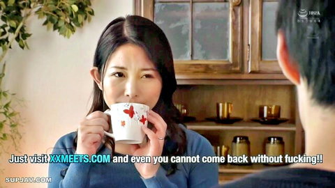 Momoko Isshiki drinking tea in blue top, JAV mother-in-law scene