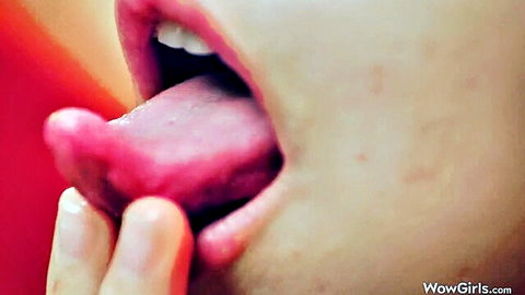 Alissa Foxy teases with tongue in solo masturbation scene