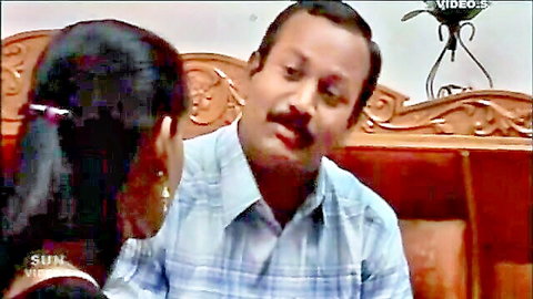 Big boob Desi aunty in softcore couple scene with man