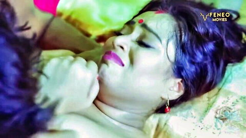 Indian plump MILF in intense close-up sex embrace
