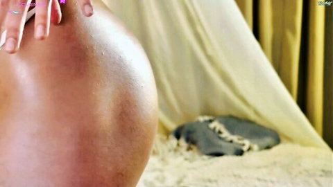 Bamby Baby naked curvy ass tease in solo stream show
