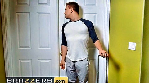 Christie Stevens & Katie Kush tease Van in doorway for Brazzers threesome