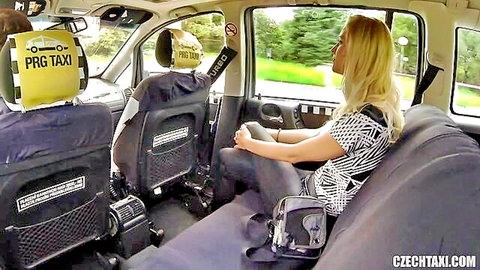 Blonde Uma Zex seated in taxi for quickie with driver