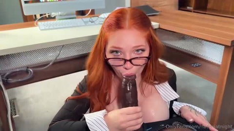 Redhead Naomihh666 sucking BBC in office blowjob scene